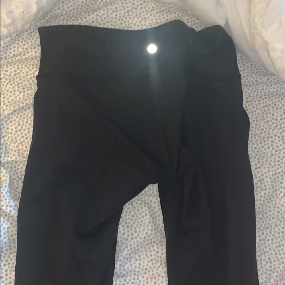 Lululemon leggings “28